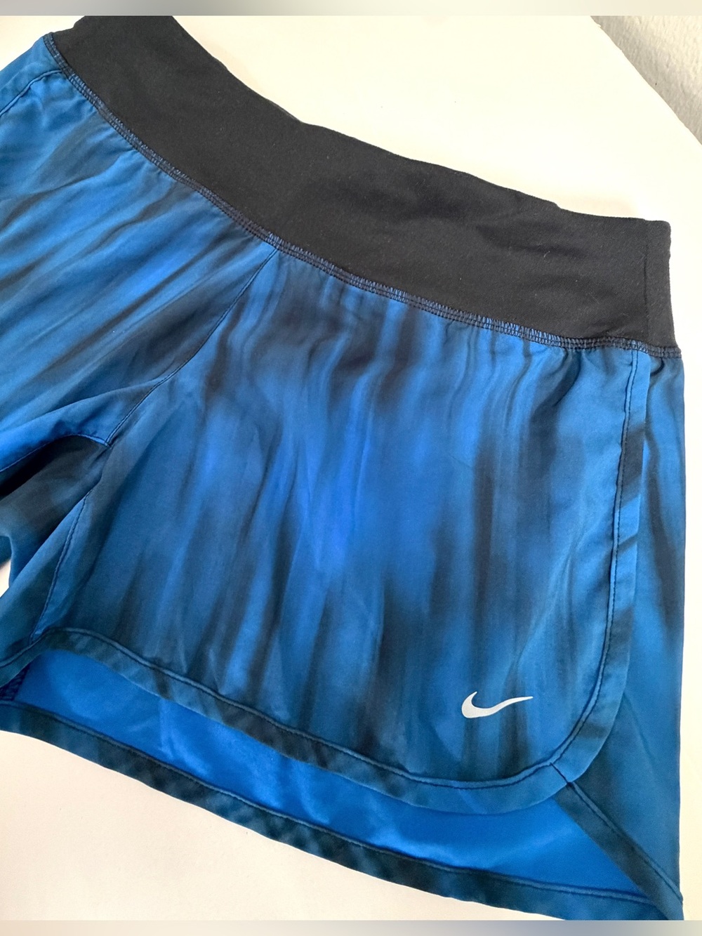 Nike Womens Shorts Size S Small Blue Black Dri Fit Running Athletic Fitness Gym